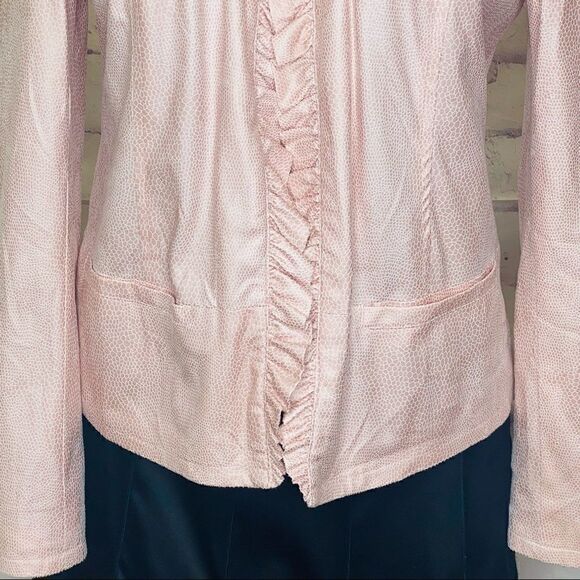 Chico’s pink open jacket ruffled snake skin print size 2 - Picture 6 of 14